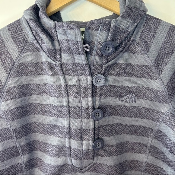 The North Face Navy Blue Stripe Crescent Sunshine Hoodie, Size Small - Picture 3 of 9
